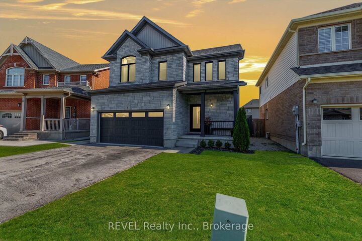 Property Photo: 8 Elderberry Road ON L2V 0E7