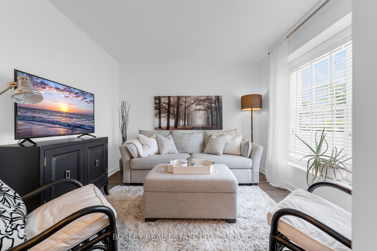 Property Photo:  26 Chicory Crescent 3  ON L2R 0A5 