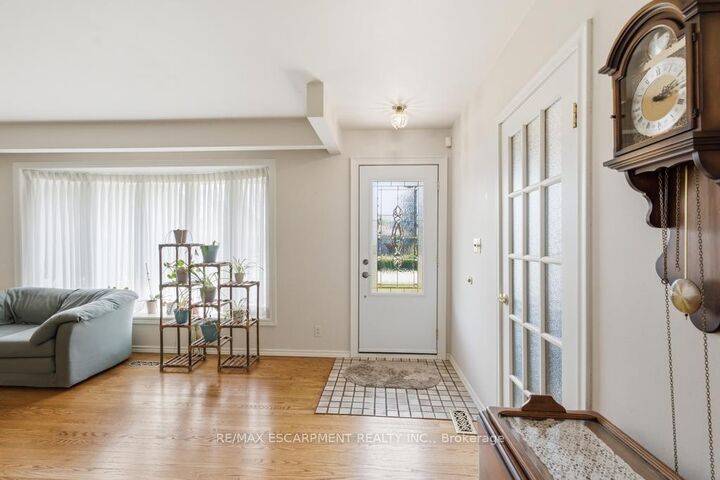 Property Photo:  41 Oriole Crescent  ON L3M 3X7 