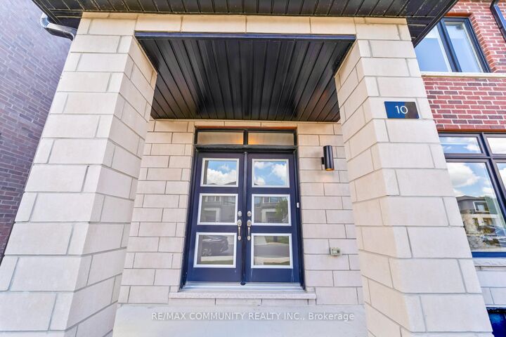 10 Liam Foudy Court — photo 1
