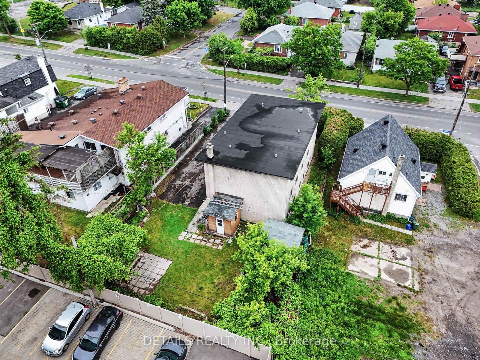 Property Photo: 294 Donald Street ON K1K 1M7