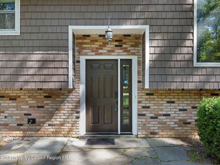 Property Photo:  72 Van Dale  NY 12498 