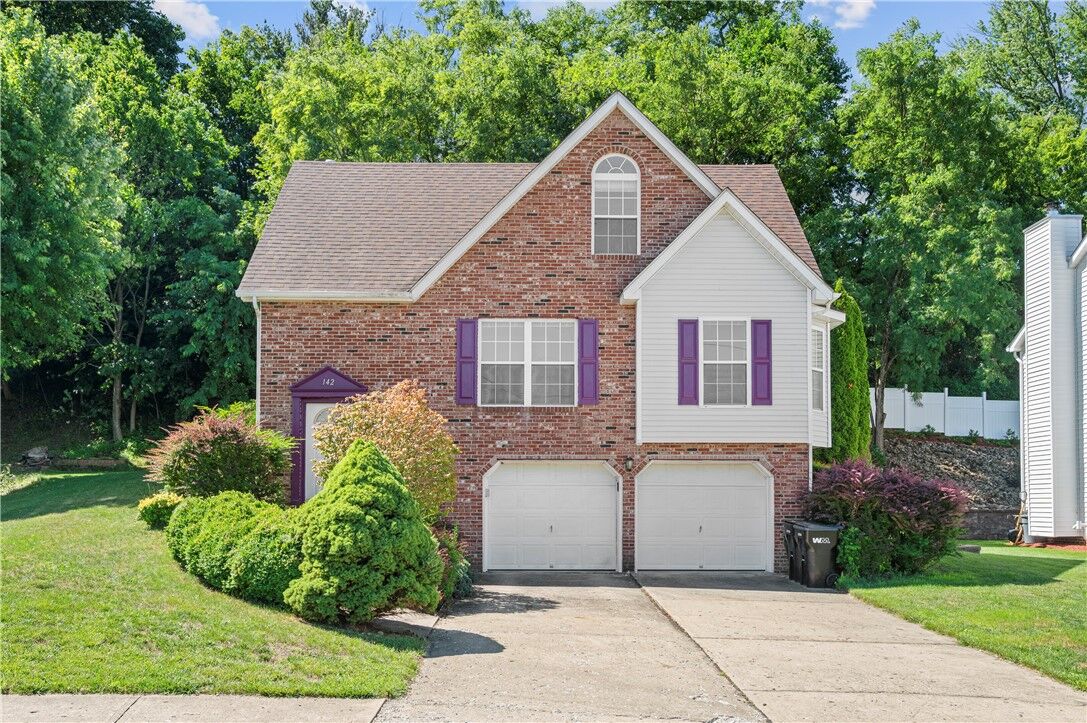 Property Photo:  142 Jarod Drive  PA 15108 