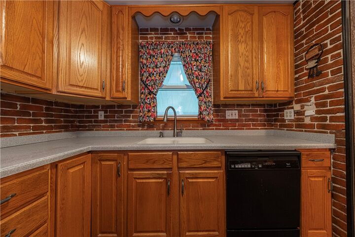Property Photo: 492 Smiths Ferry Rd PA 15059