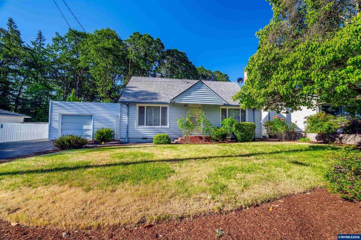 Property Photo:  1060 Albert Dr SE  OR 97302 
