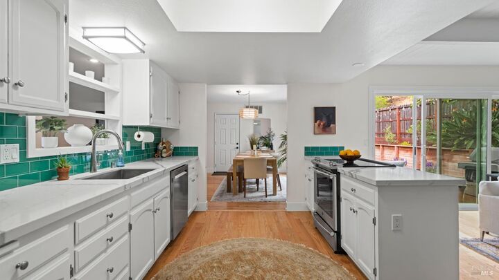 Property Photo:  34 Brown Drive  CA 94947 