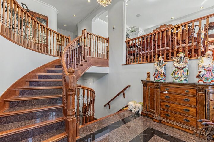 Property Photo: 731 Gatensbury Street BC V3J 5H3