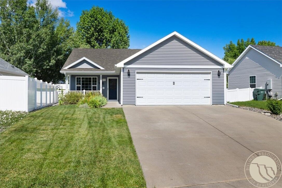 Property Photo:  1510 Twin Oaks Drive  MT 59105 