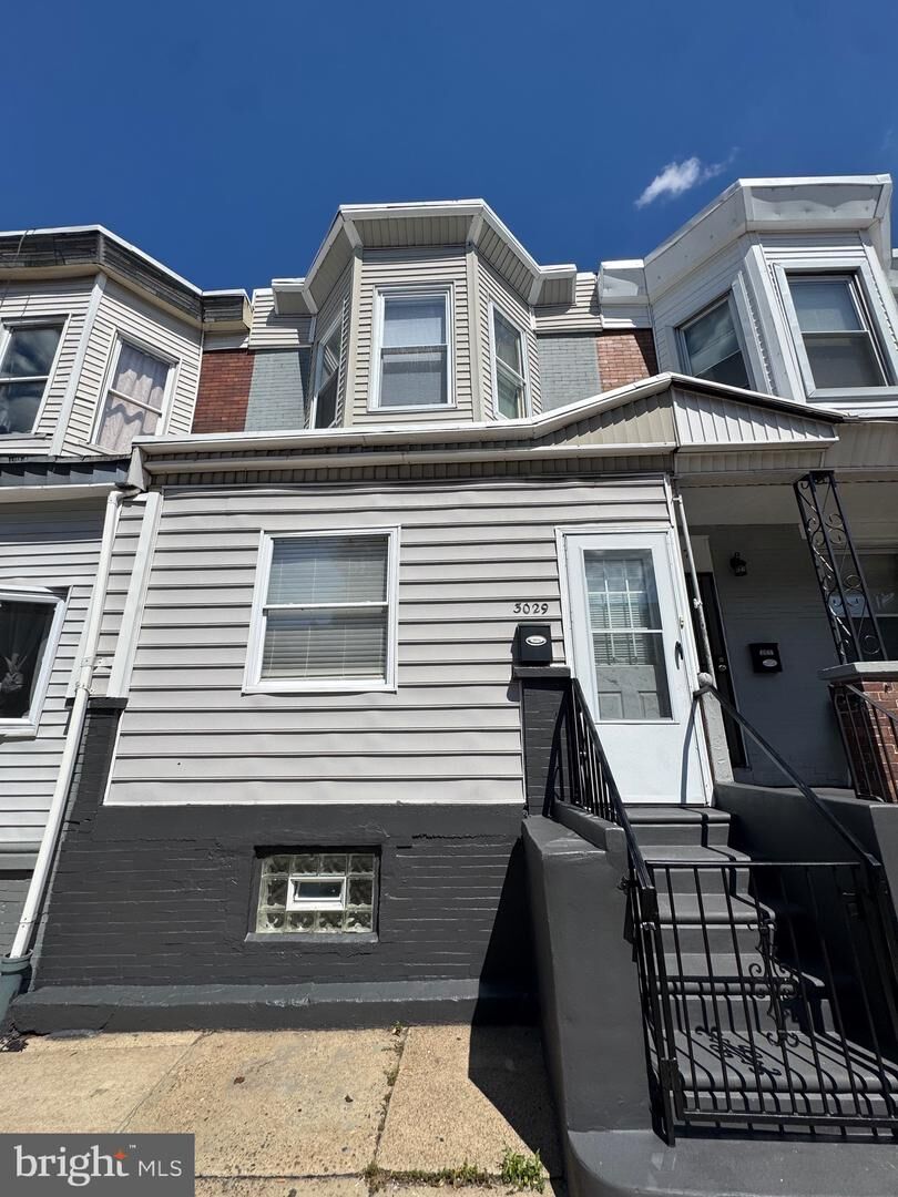 Property Photo:  3029 N Front Street  PA 19133 