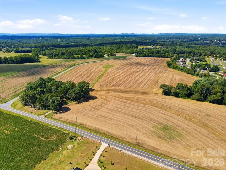Property Photo:  4770 W Nc 10 Highway  NC 28658 