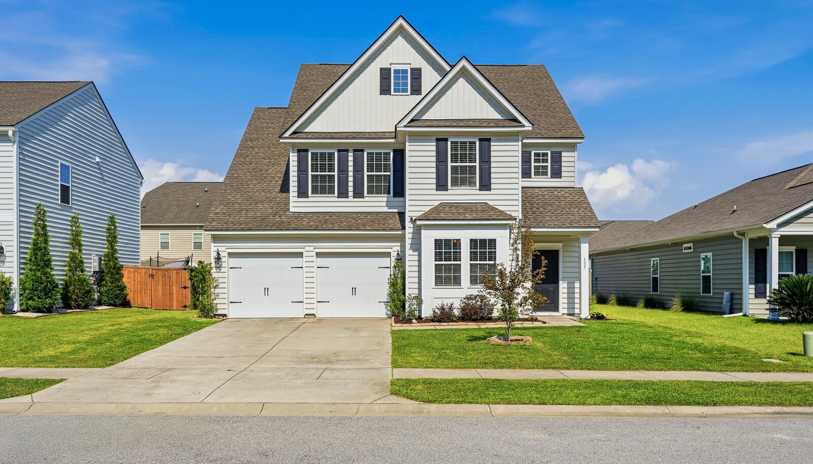 Property Photo: 137 Daniels Creek Circle SC 29445