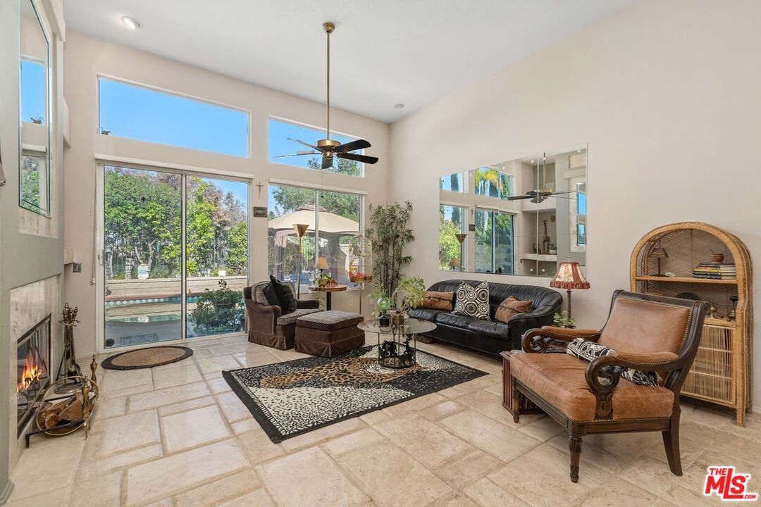 Property Photo:  435 Rembrandt Dr  CA 92882 