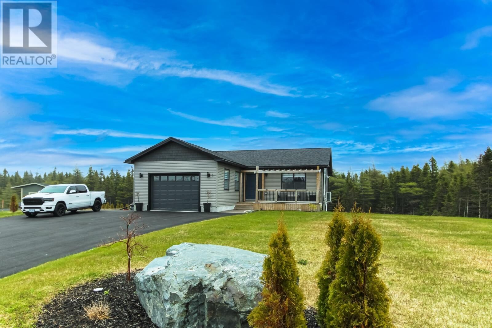 Property Photo:  2 Annie'S Way  NL A1K 0P6 