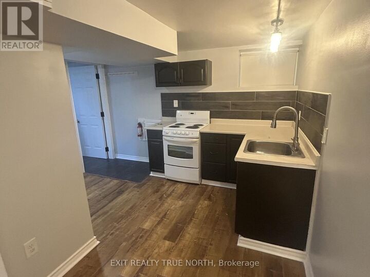 Property Photo:  Bsmt - 134 Innisfil Street  ON L4N 3E7 