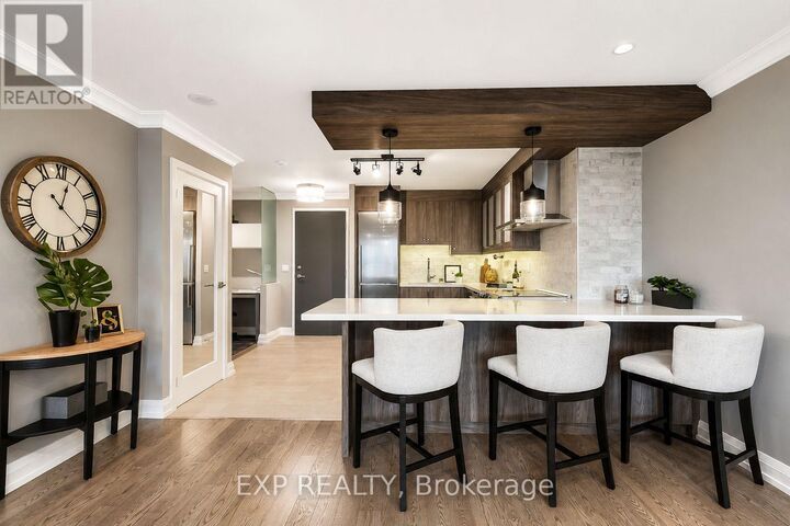 Property Photo:  33 Cox Boulevard 1132  ON L3R 8A6 