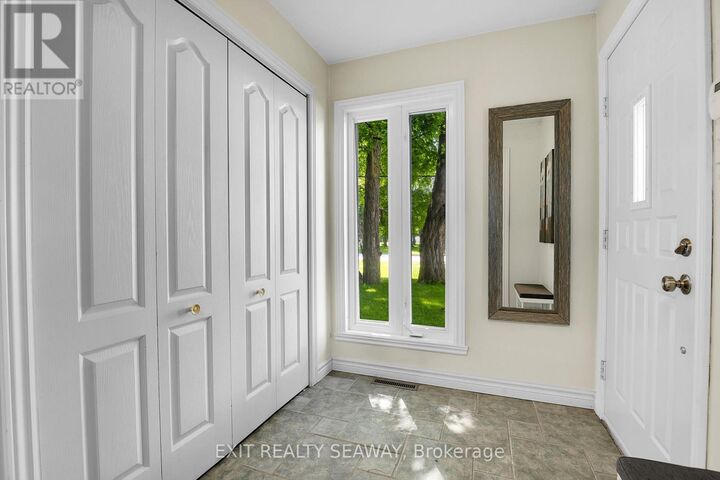 Property Photo:  20199 County Rd 2 Road  ON K0C 2E0 