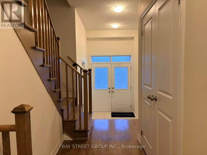 Property Photo:  30 Sigford Street  ON L1P 1Y2 