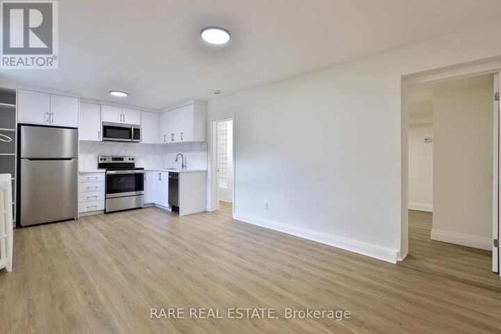 Property Photo:  2369 Queen Street East A  ON M4E 1H2 