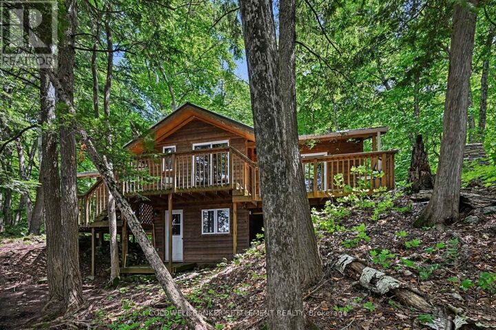 6773 Sand Island Island — photo 1