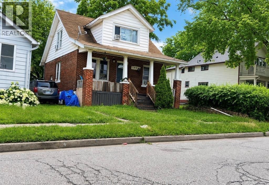Property Photo:  1026 Felix Street  ON N9C 3L5 