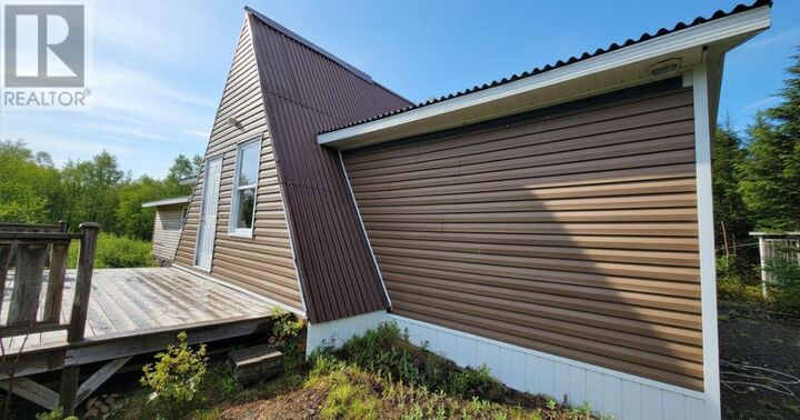 17 Lewisporte South Side Resource Road — photo 1