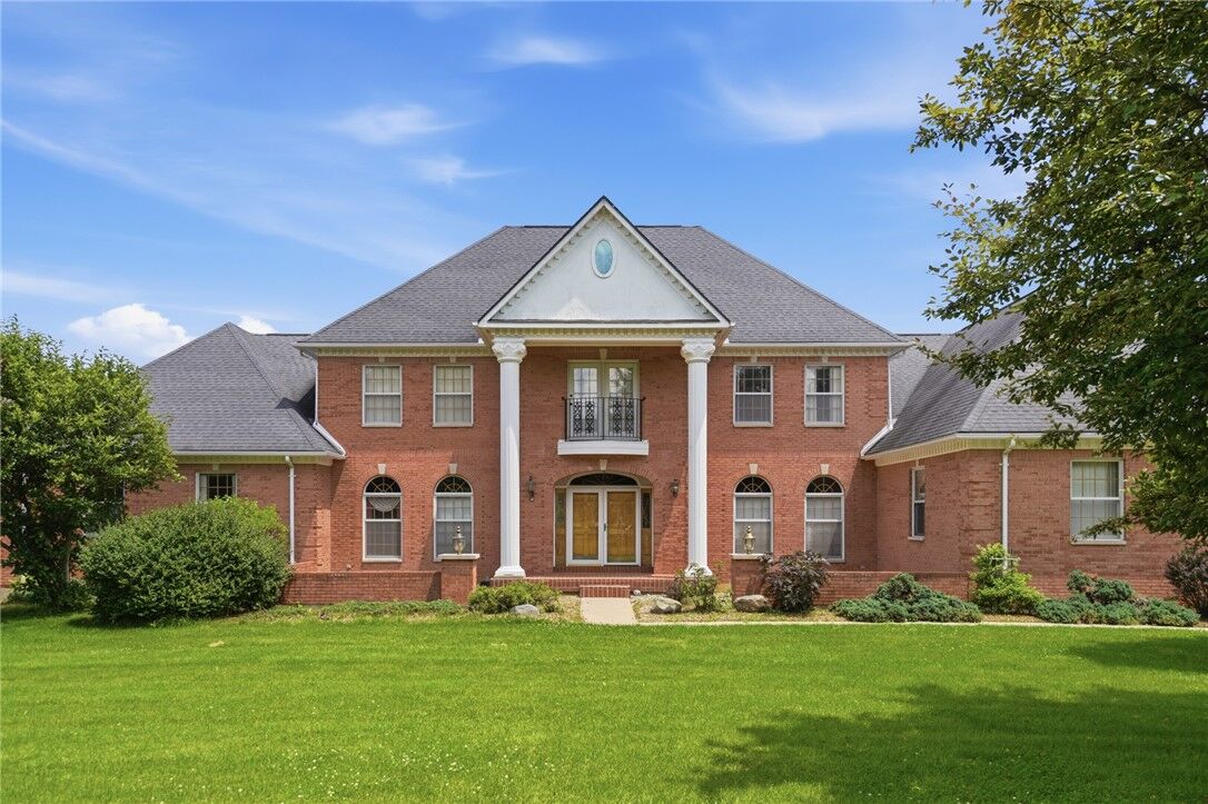 Property Photo:  440 Sugarbrook Trail  OH 45305 