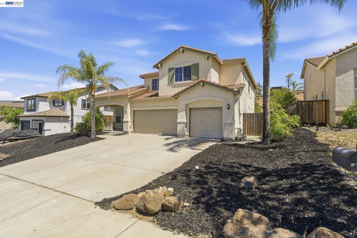 Property Photo:  2627 Leopard Way  CA 94531 