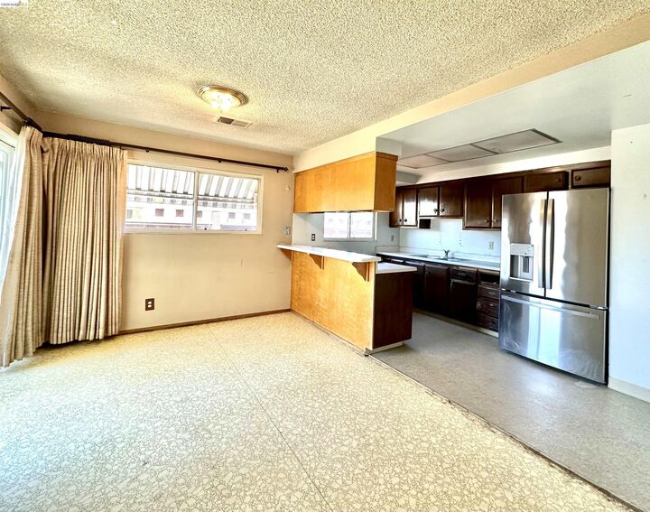 Property Photo:  4269 Ribera St  CA 94536 