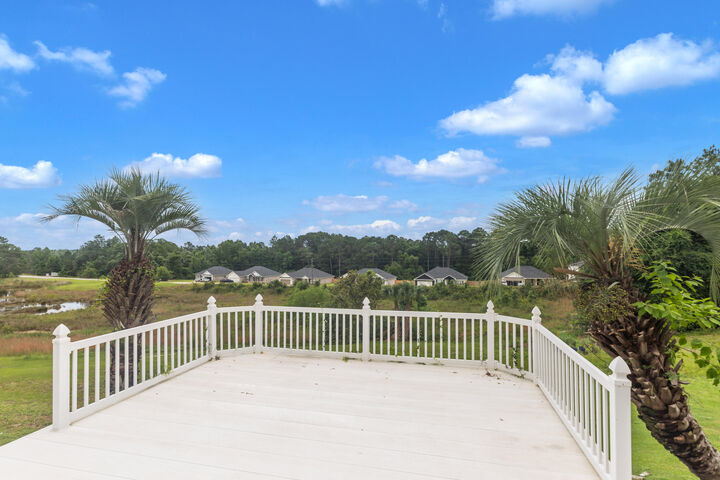 Property Photo:  2765 Savannah Lane  FL 32539 
