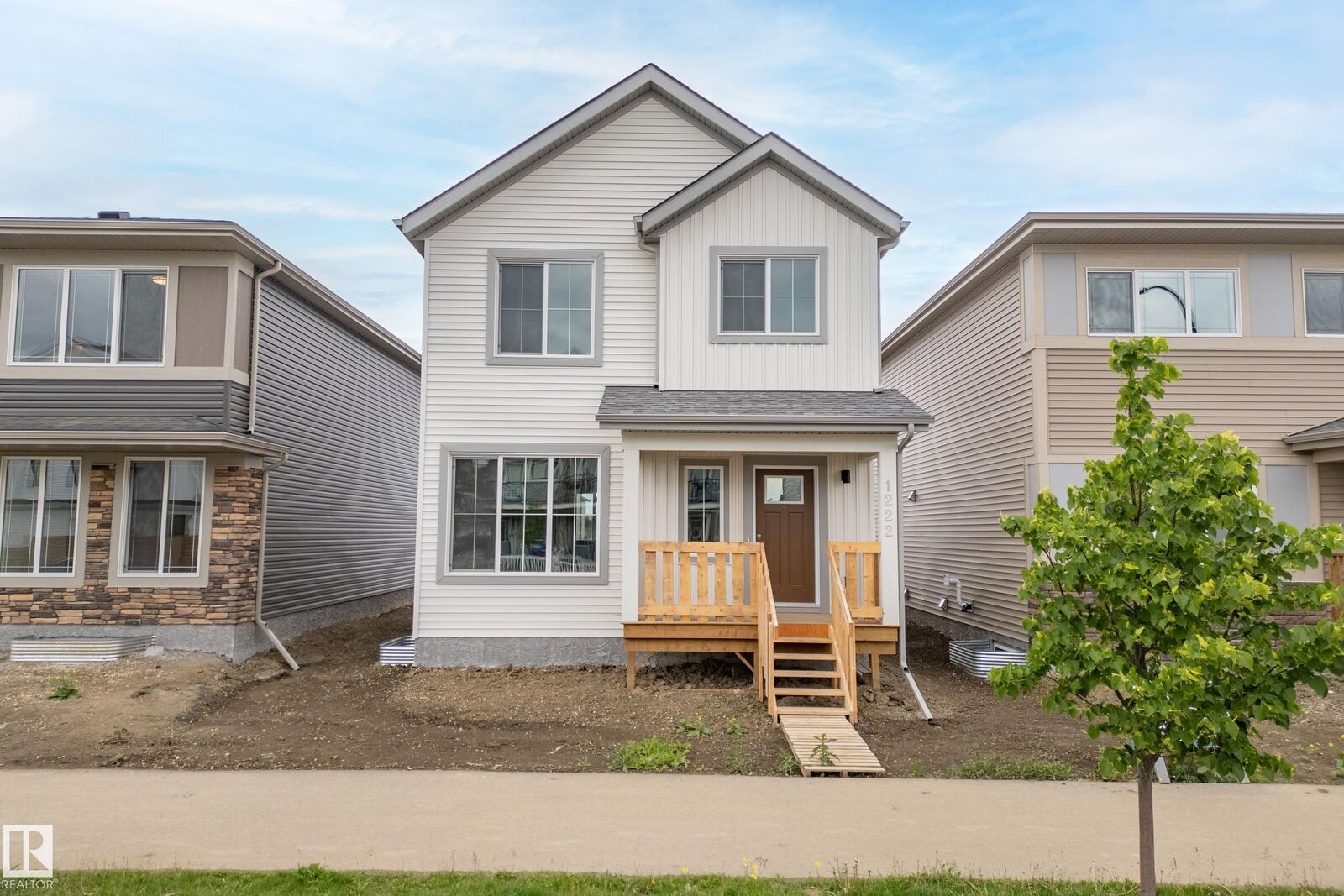 Property Photo: 1222 McLeod Avenue AB T7X 4B7