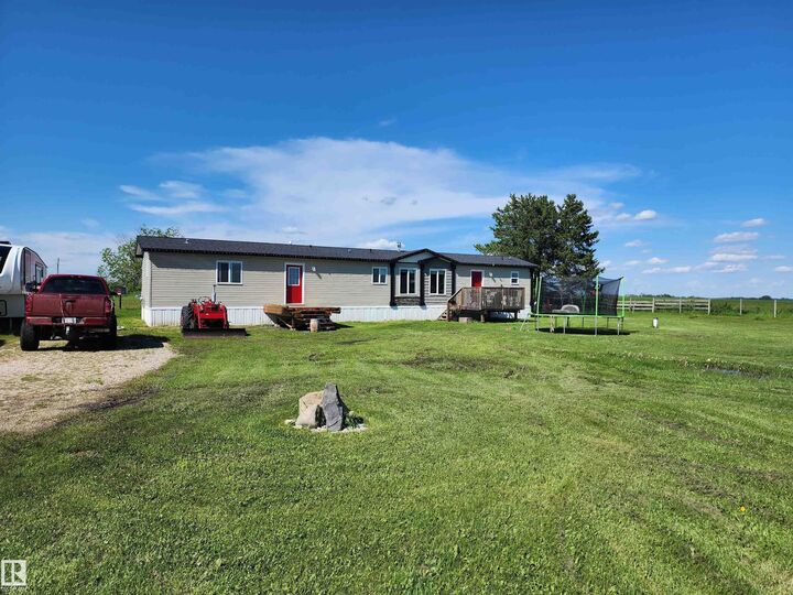 Property Photo:  1232 Twp Road 512  AB T7Y 2N7 