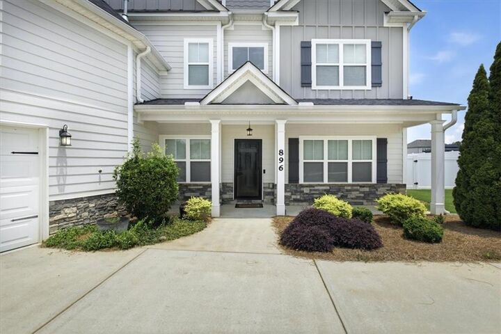 Property Photo: 896 N Ola Road GA 30252