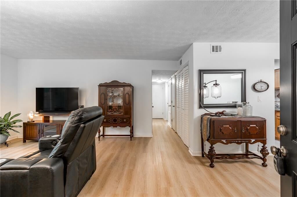 Property Photo:  3160 Seven Pines Court 110  GA 30339 