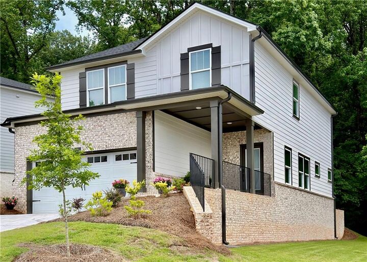 Property Photo: 5140 Abdulla Drive GA 30041