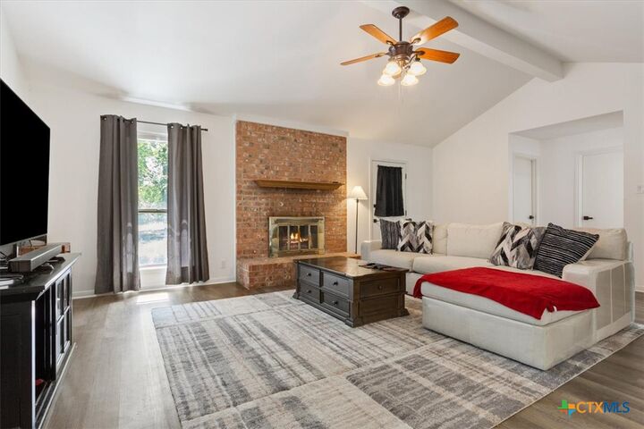 Property Photo:  731 Baines Street  TX 76571 