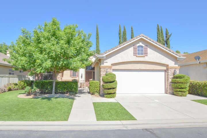 Property Photo:  5174 N Via Trevi  CA 93711 