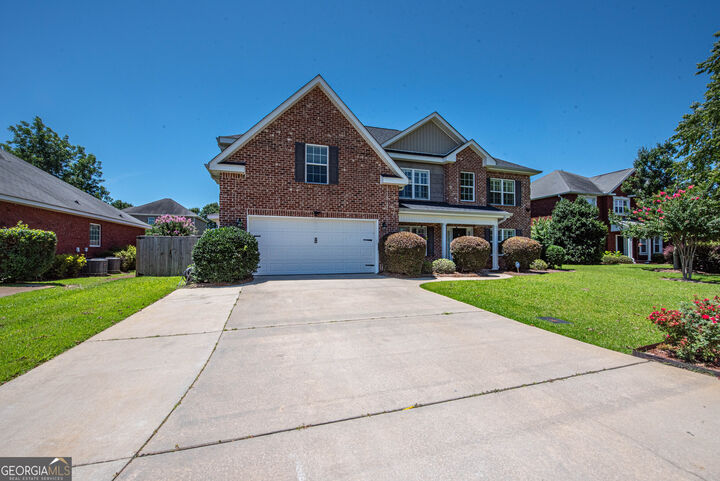 Property Photo: 202 Northumberland Way GA 31088