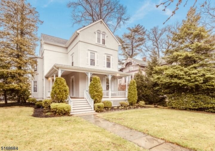 Property Photo:  134 Chestnut St  NJ 07042 
