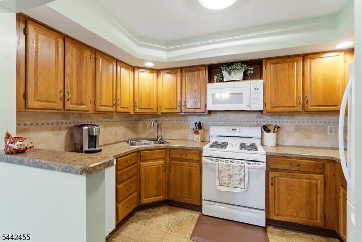 Property Photo:  231 Grant Ave  NJ 07442 