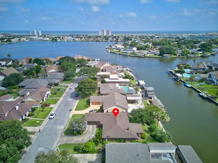 Property Photo: 61 Lebrun Court TX 77551