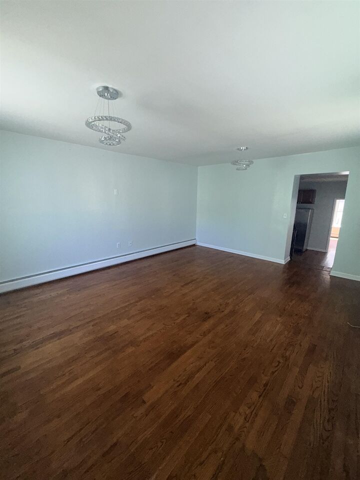 Property Photo:  171 New York Ave 2  NJ 07307 