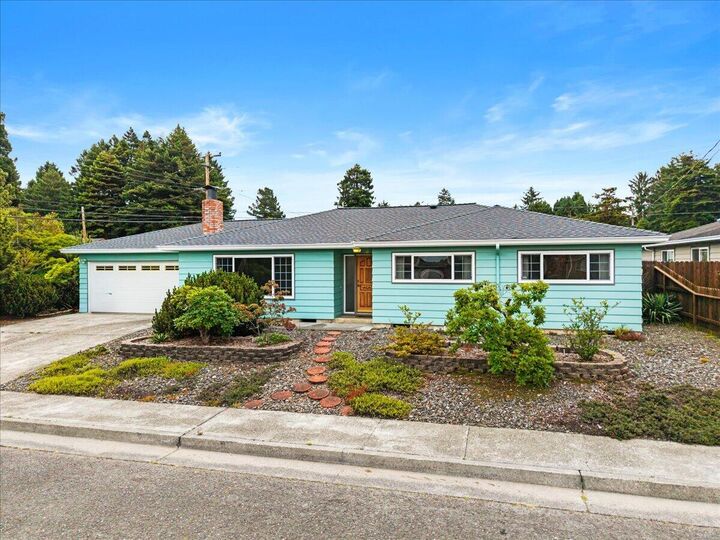 Property Photo:  1580 Sun Dial Court  CA 95503 