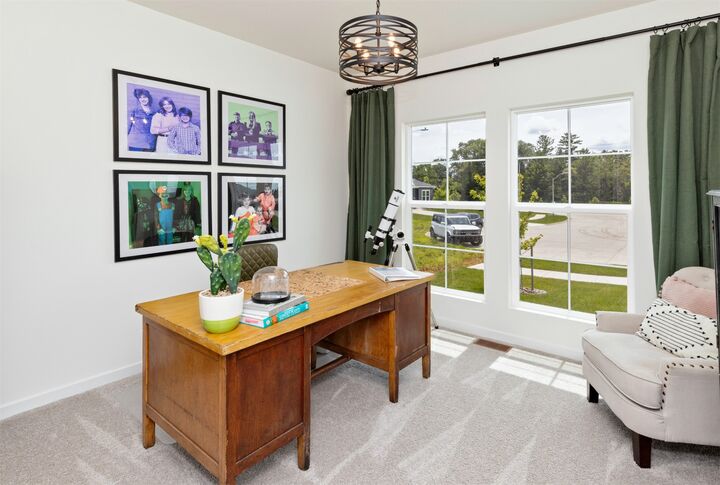 Property Photo: 65 NW Rolling Circle IA 50263