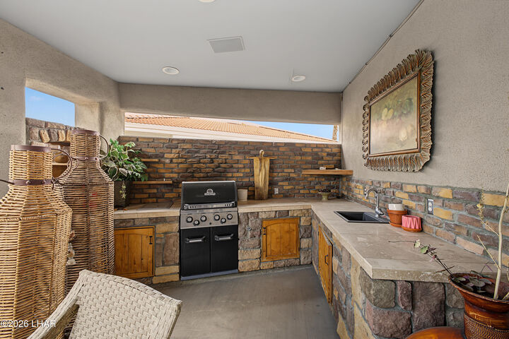 Property Photo:  1831 Combat Dr  AZ 86403 