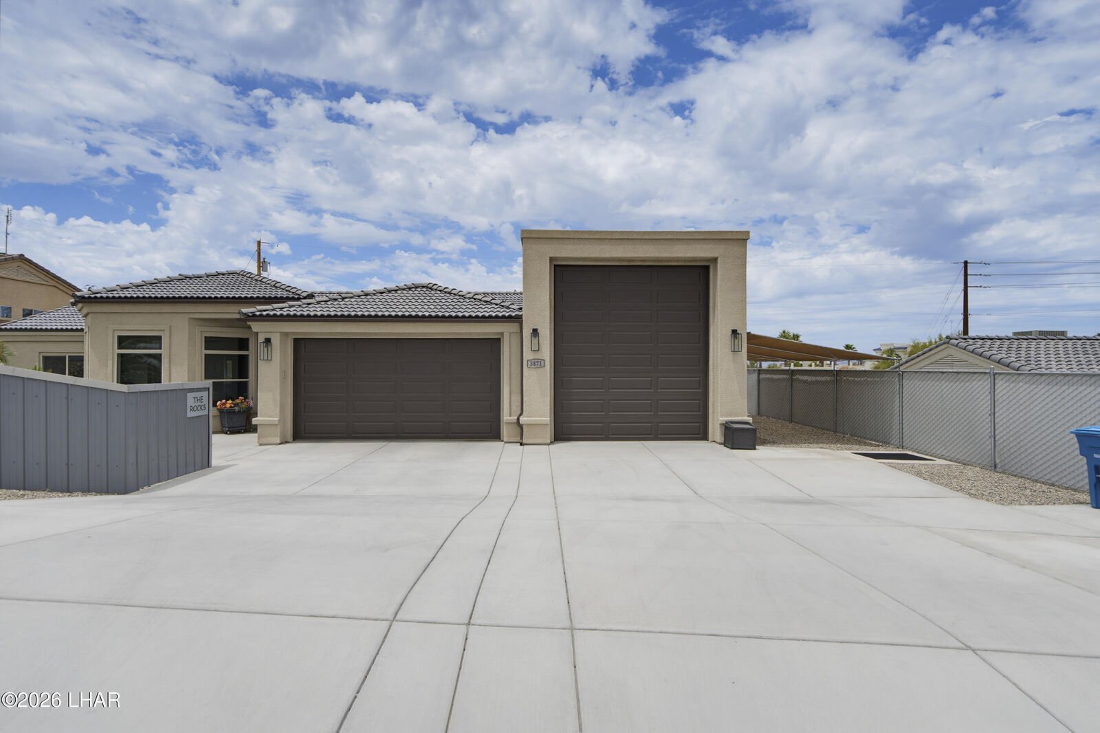 Property Photo: 3871 Kiowa Blvd S AZ 86404