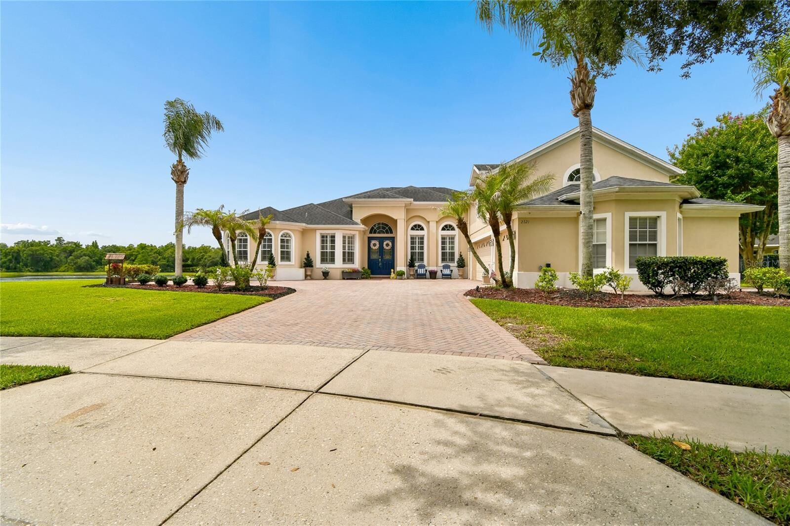 Property Photo: 2821 Rustic Oak Place FL 32766