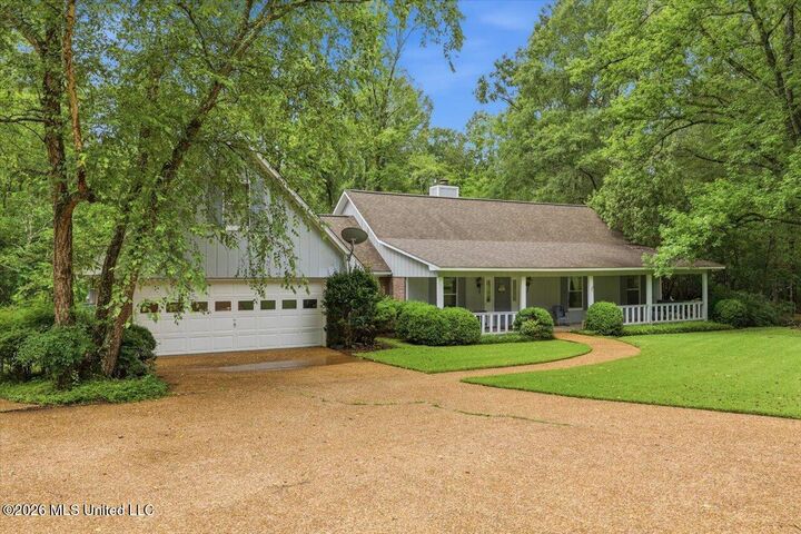 Property Photo:  2141 McFarland Road  MS 39154 
