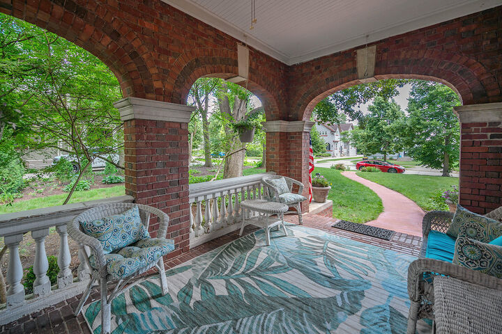 Property Photo:  8000 Warren Ave  WI 53213 