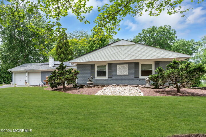 Property Photo:  8 Owens Road  NJ 07746 