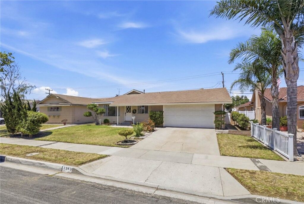 Property Photo:  1343 S Thornburg  CA 93458 